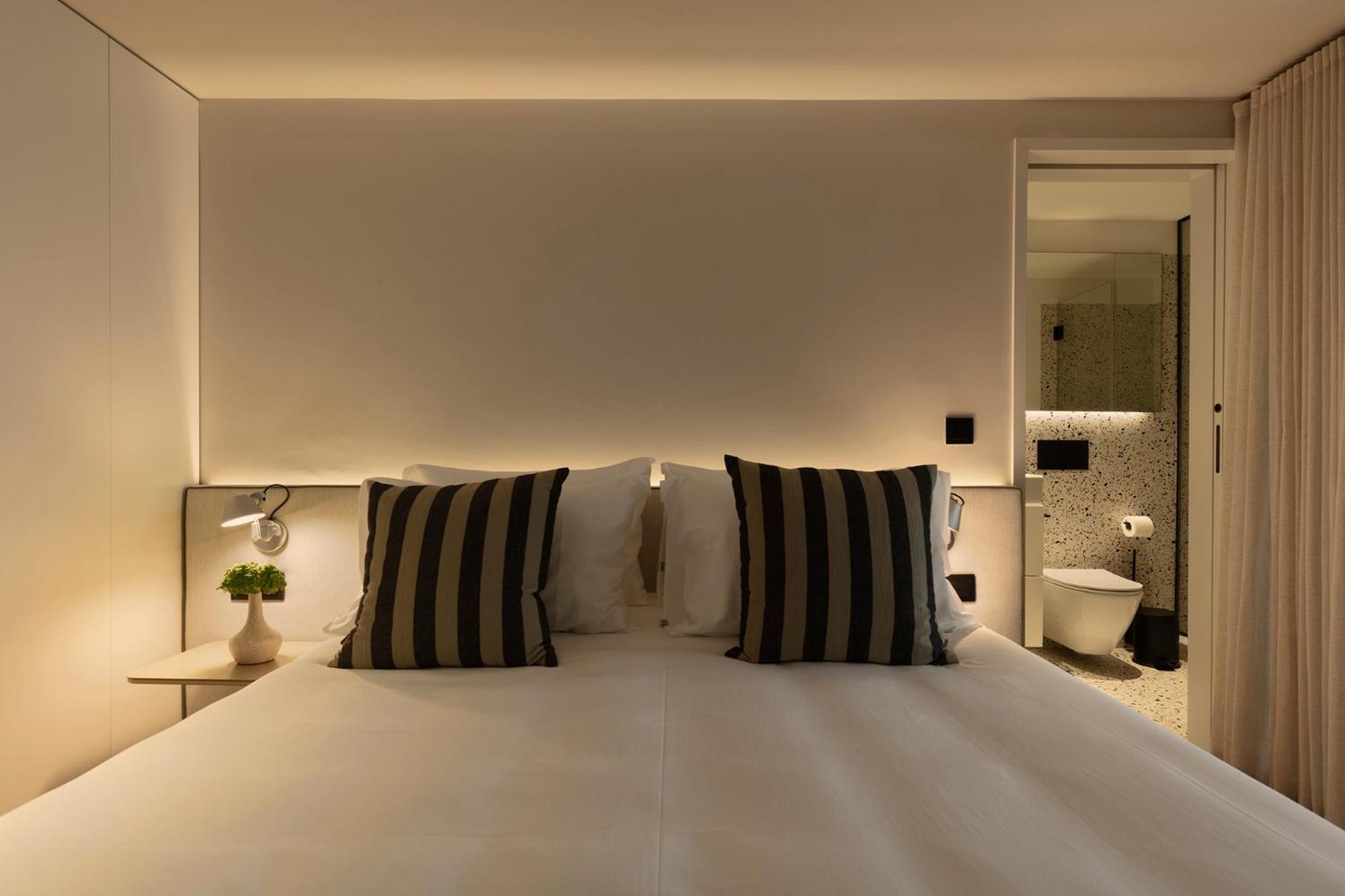 Vandoma Living Suites Porto Room photo